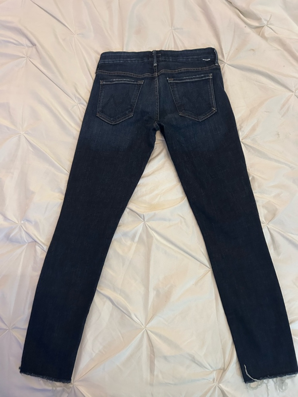 MOTHER The looker ankle fray. Size 28. Partner in Crime. - Picture 12 of 17